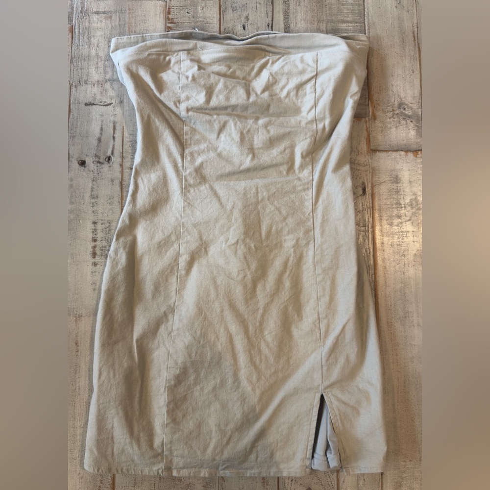 Sky to Moon Beige Sleeveless Dress | Size Medium | Elegant & Chic
